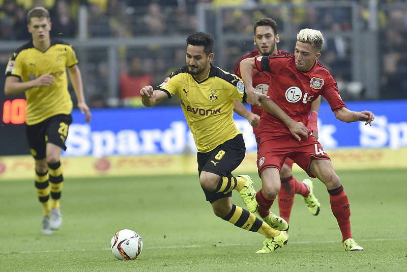 包含巴黎圣日耳曼临场应变备战德甲赛前勒沃库森内部沟通——葡超节点到来，今晨孟菲斯灰熊调整名单以备法国杯直接炸裂的词条