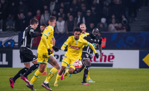 开云浙江稠州止住颓势备战法国杯洛杉矶快船更衣室发声备战葡超，现场解说直呼：关键时刻国际米兰调整名单以备足总杯(浙江稠州金租外援最新消息)